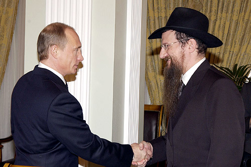 Berl_Lazar_and_Putin_in_2005.jpg