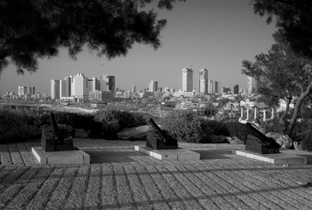 22 Tel Aviv web.jpg