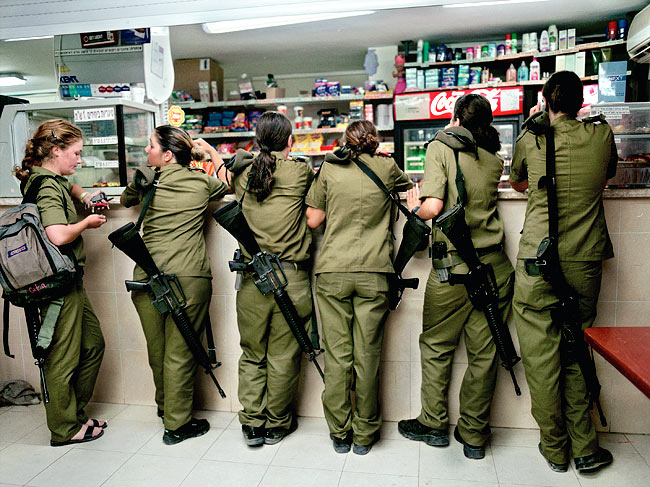 israeli_female_soldiers_idf_women02
