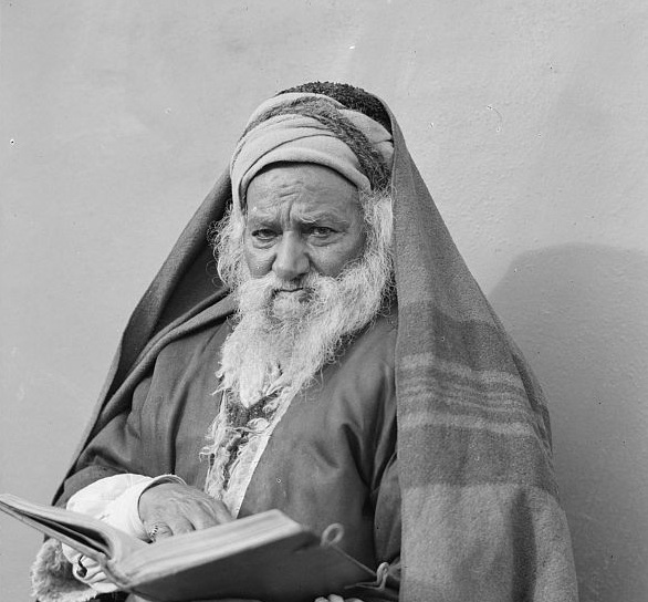 08_Yemenite Rabbi Abram1
