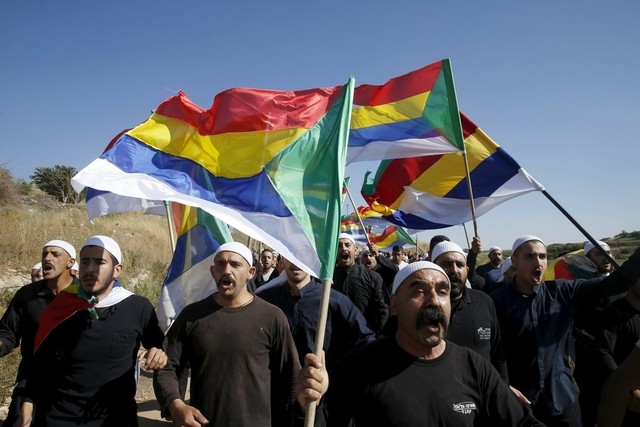Izraeli drúzok szíriai társaik mellett tüntetnek