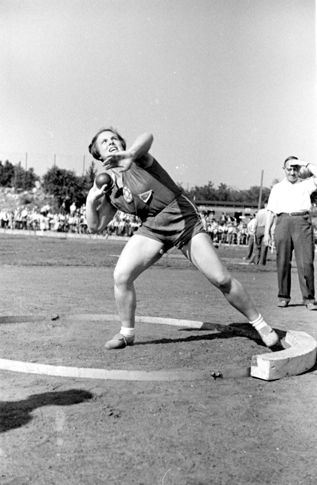Berlin, Germany, 1937, Selma Schulmann in the shot-put event at the "Bar-Kochba" international sports games with the participation of "Hakoach Vienna". The games took place at the Grunewald field and included soccer, handball and hockey.