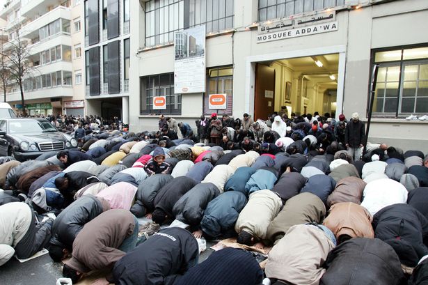 muszlimok-parizsban