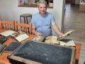 Padláson talált Biblia és imakönyvek