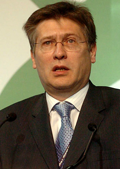 Szent-Iványi  István itthon marad.jpg