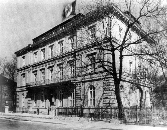 Das Braune Haus.jpg