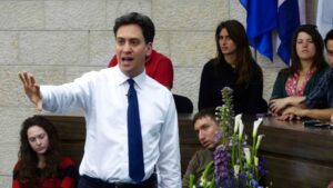 A brit kormány kereskedelmi tilalmat vezet be az izraeli telepeken előállított termékekre