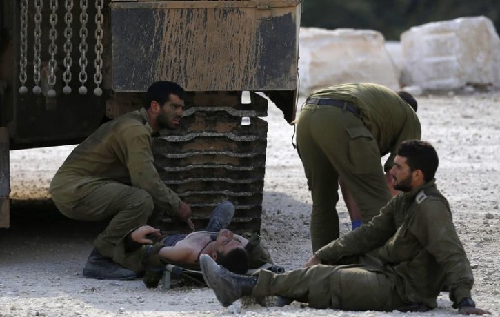 Israeli soldier wounded Reuters
