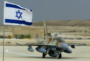 RAMON AIR FORCE BASE, ISRAEL - FEBRUARY 19: Israel's first F-16i jet fighter, called in Hebrew Sufa (Storm), taxis after landing February 19, 2004 at the Ramon Air Force Base in Israel's Negev desert. The air force took delivery of the first two of 102 of the long-range advanced American-made fighters which are intended to maintain the Jewish state's technological edge over its Arab neighbors. (Photo by David Silverman/Getty Images)