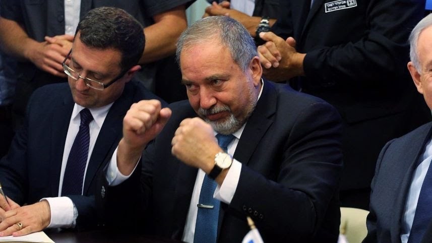 Liberman: Netanjahu megérdemli, hogy a pokolban égjen | Szombat Online