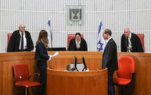 Izraeli Legfelsőbb Bíróság: nem jár büntetlenség szolgálatmegtagadó ultraortodox fiataloknak