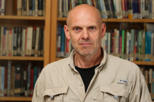 „A magányos terrorista csak a piramis csúcsa”