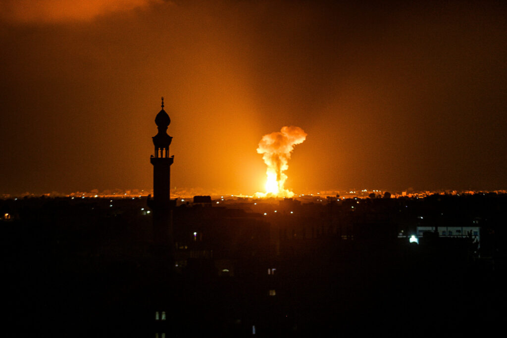 160 rakétát lőttek Izraelre Gázából, egyhetes harcra készül Izrael | Szombat Online