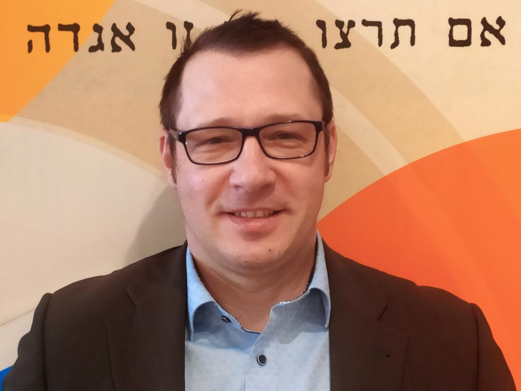 „Szinte kivételes, ha mindkét szülő zsidó” | Szombat Online