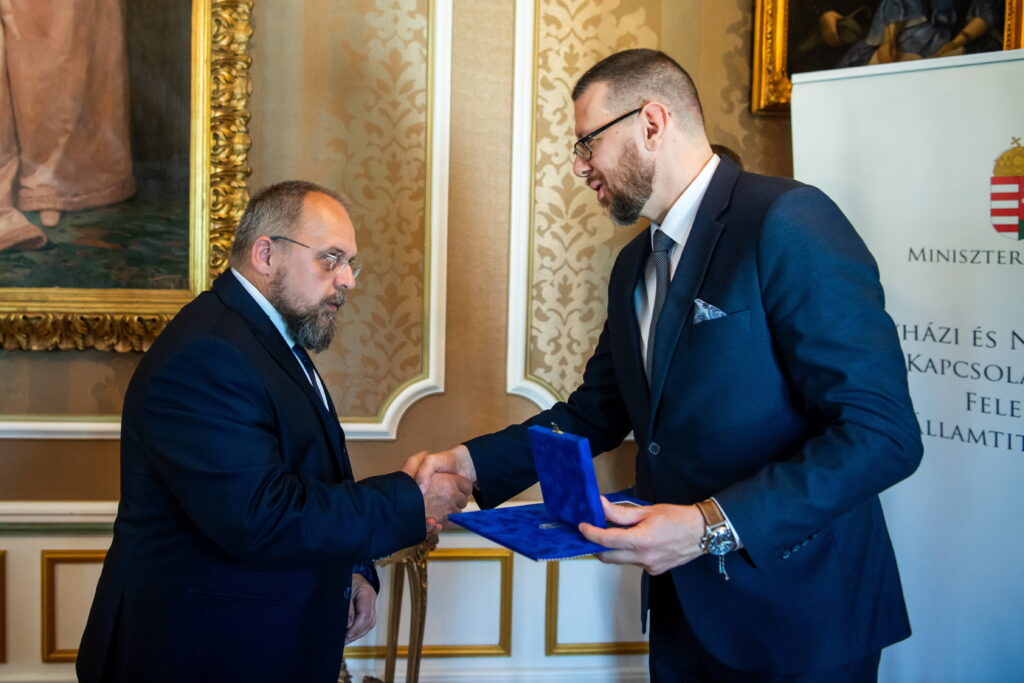Bibliai héber-magyar szótár megírásáért adták át a Scheiber Sándor-díjat