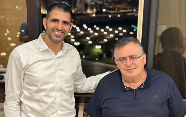 Újabb izraeli miniszter által vezetett delegáció érkezett Rijádba