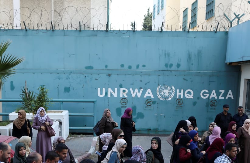Több mint négyszázötven, terrorszervezethez tartozó palesztint alkalmaz az ENSZ segélyszervezet