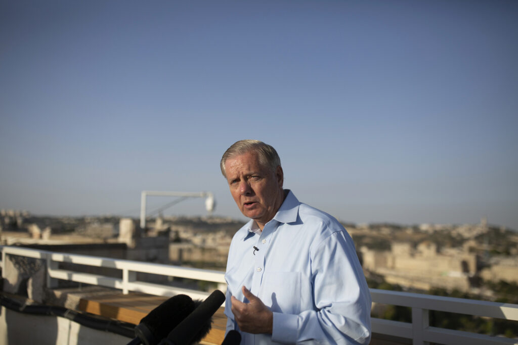 Lindsey Graham republikánus szenátor: hazugság, hogy Izrael kiéhezteti Gázát