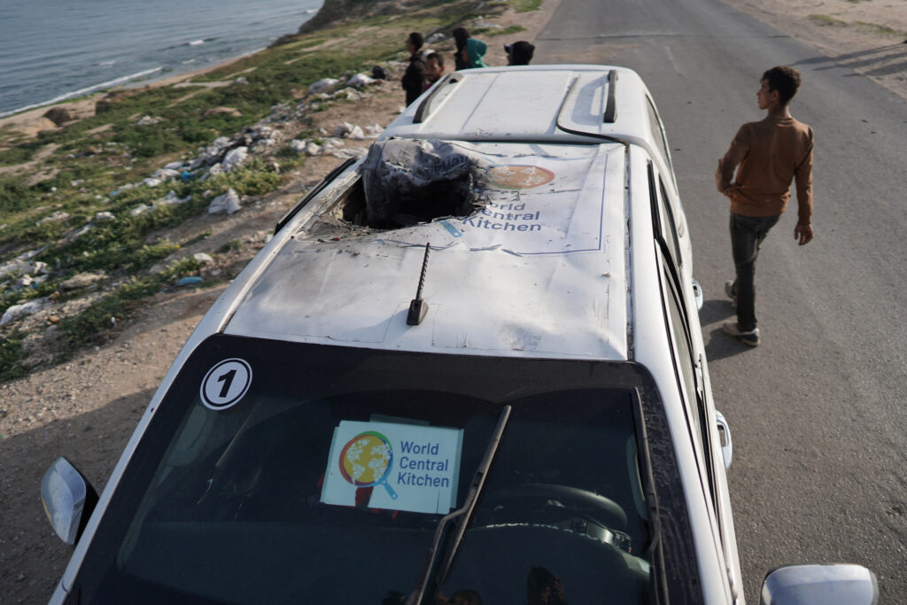 Hamász-terroristákat gyanítottak a segélykonvoj autójában | Szombat Online