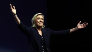 Először lesz frakciója a szélsőjobboldalnak a francia szenátusban