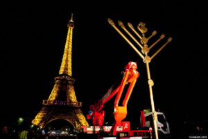 A Fények Ünnepe: Hanukka Világszerte