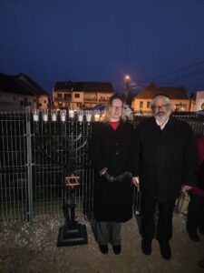 Hanukkai gyertyagyújtás Sárbogárdon – először 1943 óta
