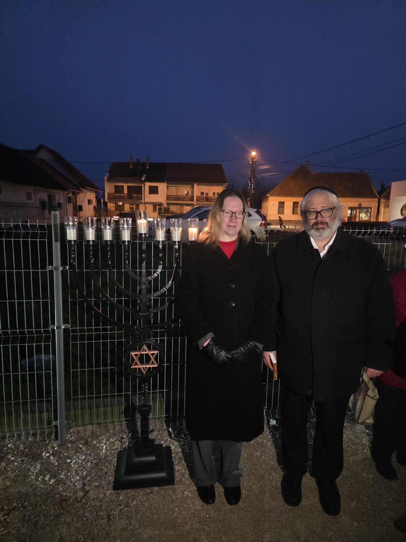 Hanukkai gyertyagyújtás Sárbogárdon – először 1943 óta