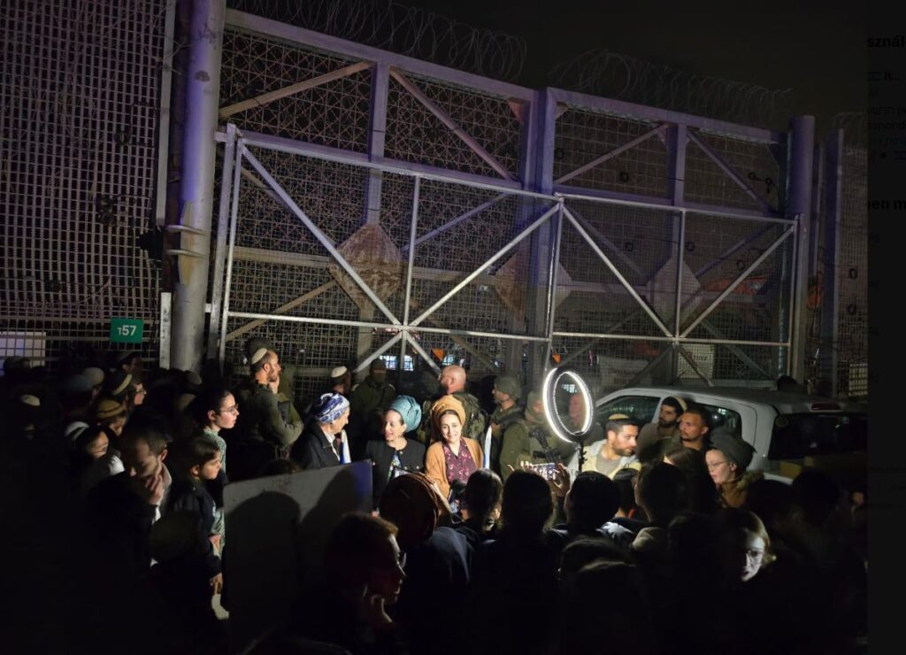 Telepesek próbáltak behatolni Gázába