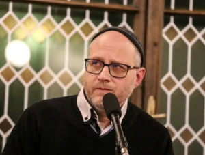 Költöző közösség – közös döntés a jövőről