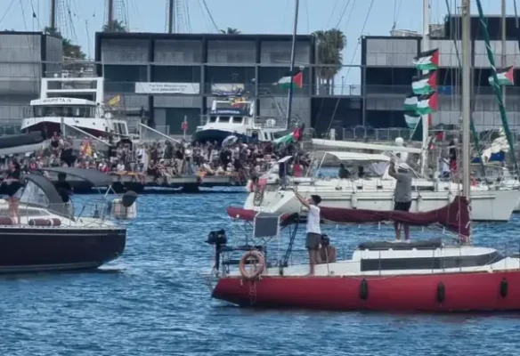 Április 12-én ismét kifut a Sumud nemzetközi flottilla, hogy megtörje a gázai...