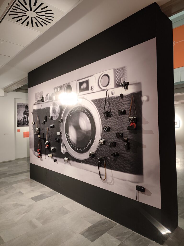 Mindhárom – szenzációs kiállítás Egerben, a Ziffer Galériában