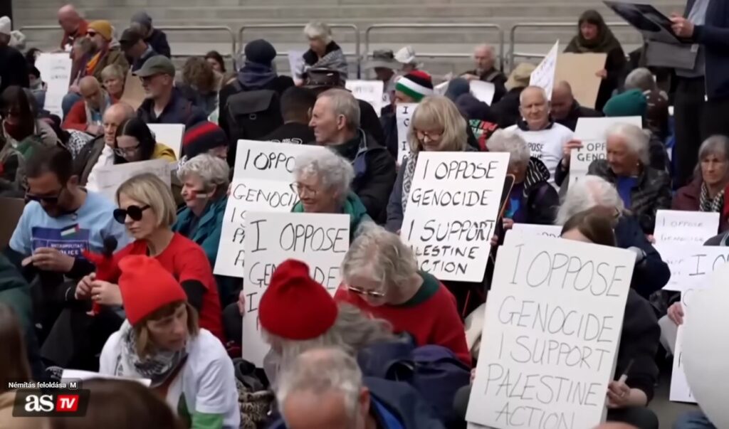 Több mint ötszáz embert vettek őrizetbe Londonban a Palestine Action melletti tüntetésen