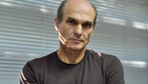 „Az antiszemitizmus a társadalom betegségének a tünete” – mondja Cristian Tudor Popescu író