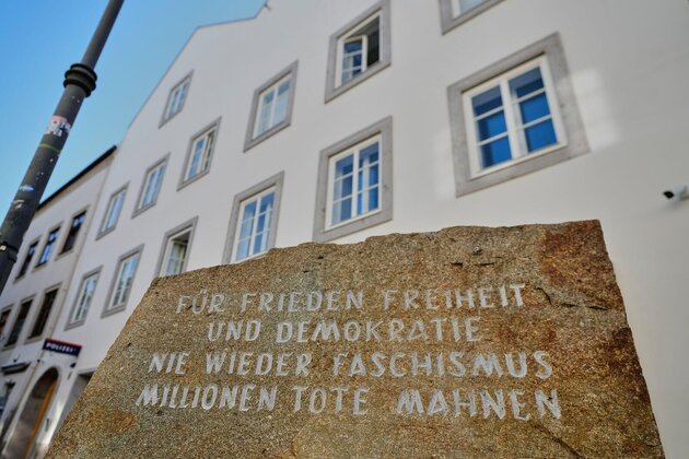 Rendőrőrs lett Hitler braunaui szülőházából