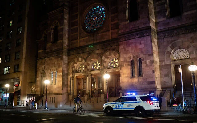 Provokátor zavarta meg a sabati istentiszteletet a New York-i Central zsinagógában