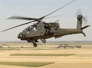 Izrael többszöri halasztás után megállapodást írt alá tizenkét Apache harci helikopter beszerzéséről
