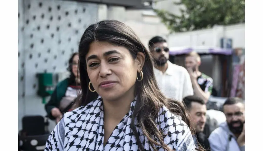 A párizsi ügyészség terrorizmus mentegetésével vádolja a francia-palesztin politikust